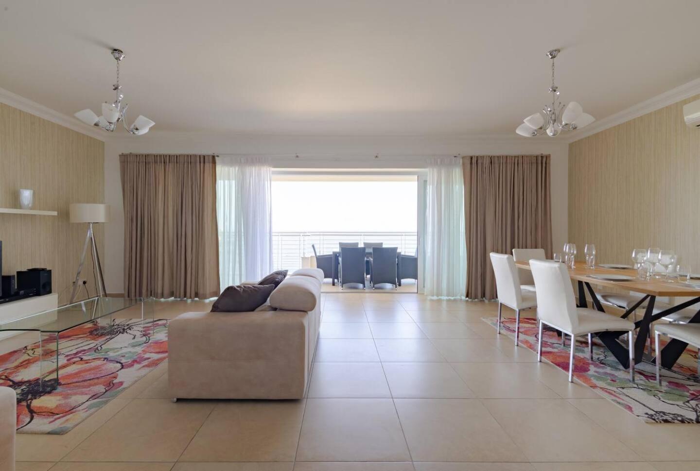 Fort Cambridge Apartments By Homely Sliema Eksteriør billede