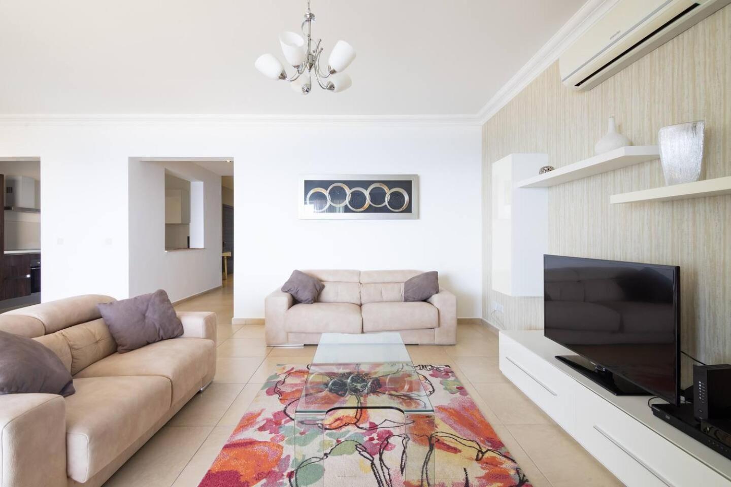 Fort Cambridge Apartments By Homely Sliema Eksteriør billede