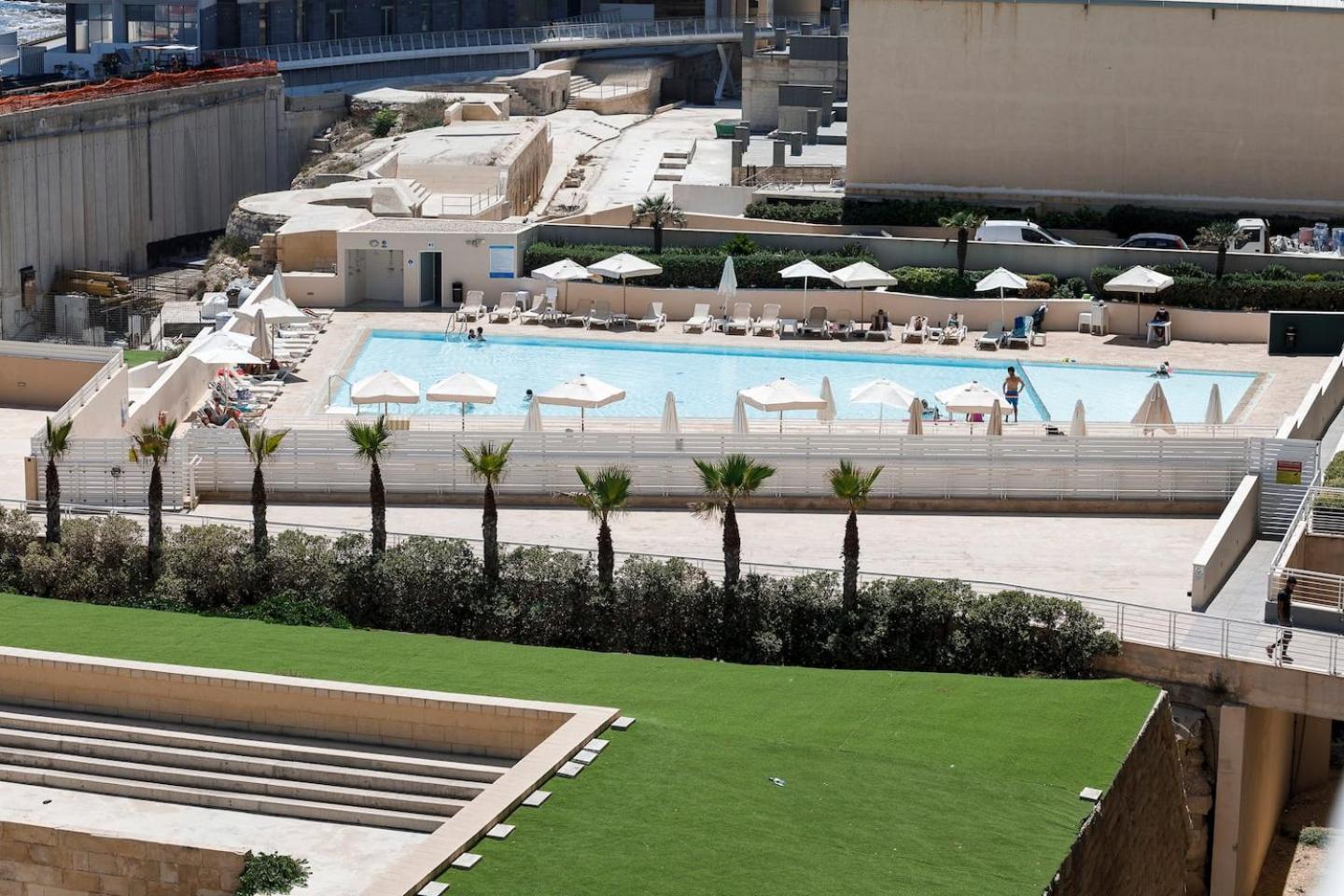 Fort Cambridge Apartments By Homely Sliema Eksteriør billede