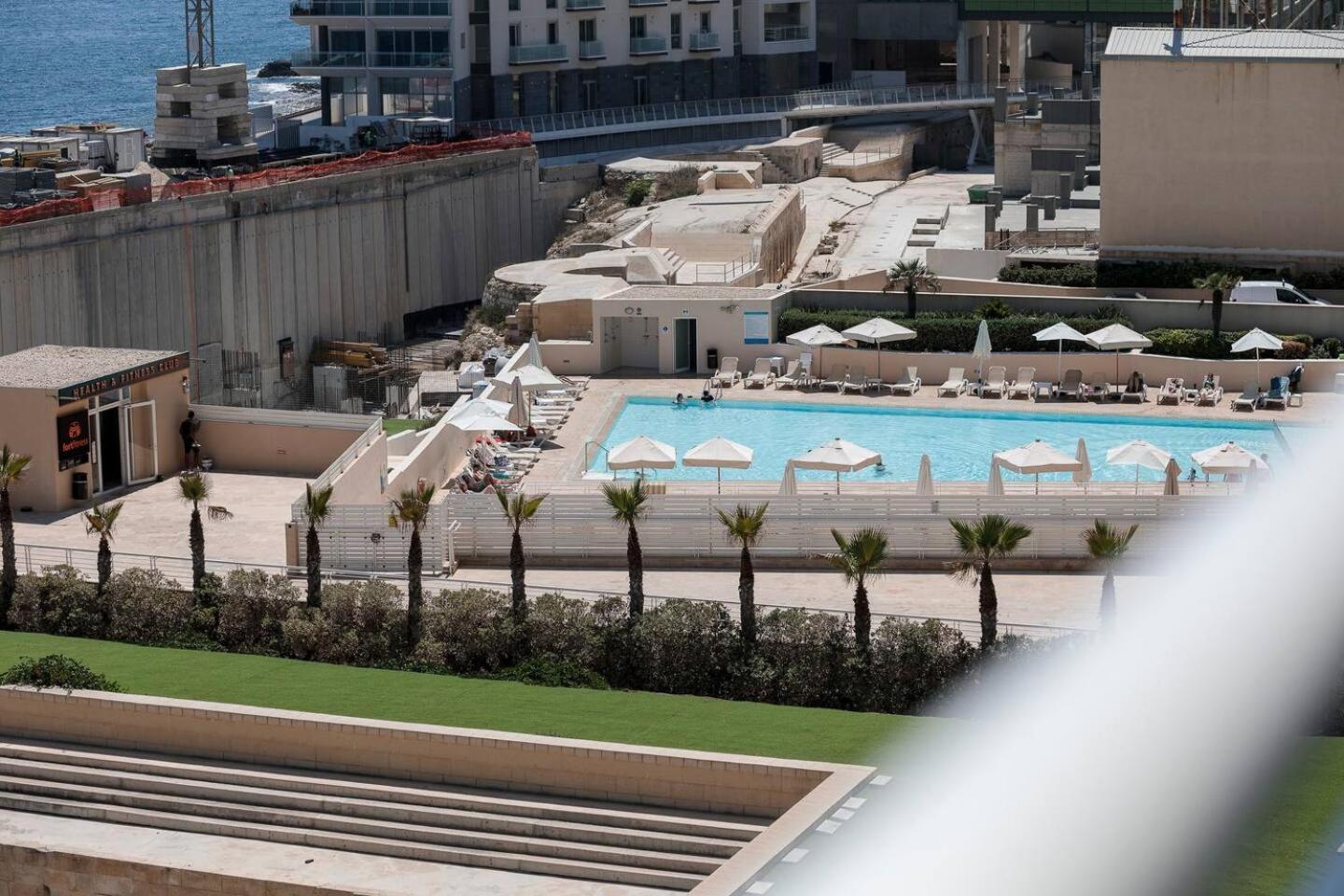 Fort Cambridge Apartments By Homely Sliema Eksteriør billede