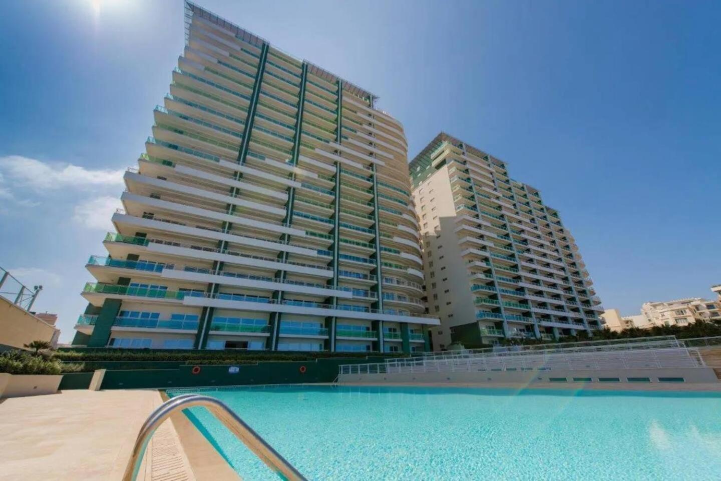 Fort Cambridge Apartments By Homely Sliema Eksteriør billede
