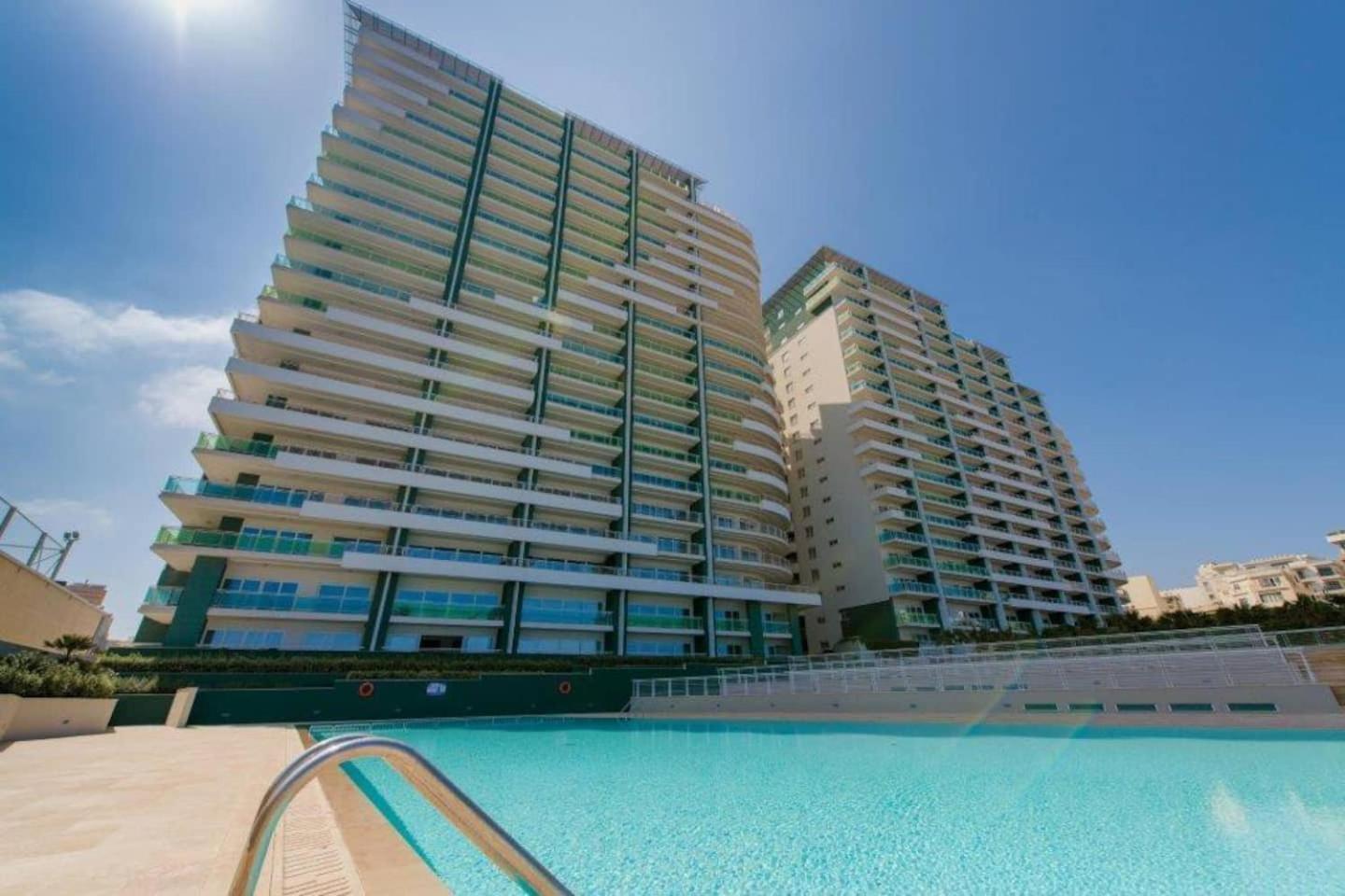 Fort Cambridge Apartments By Homely Sliema Eksteriør billede