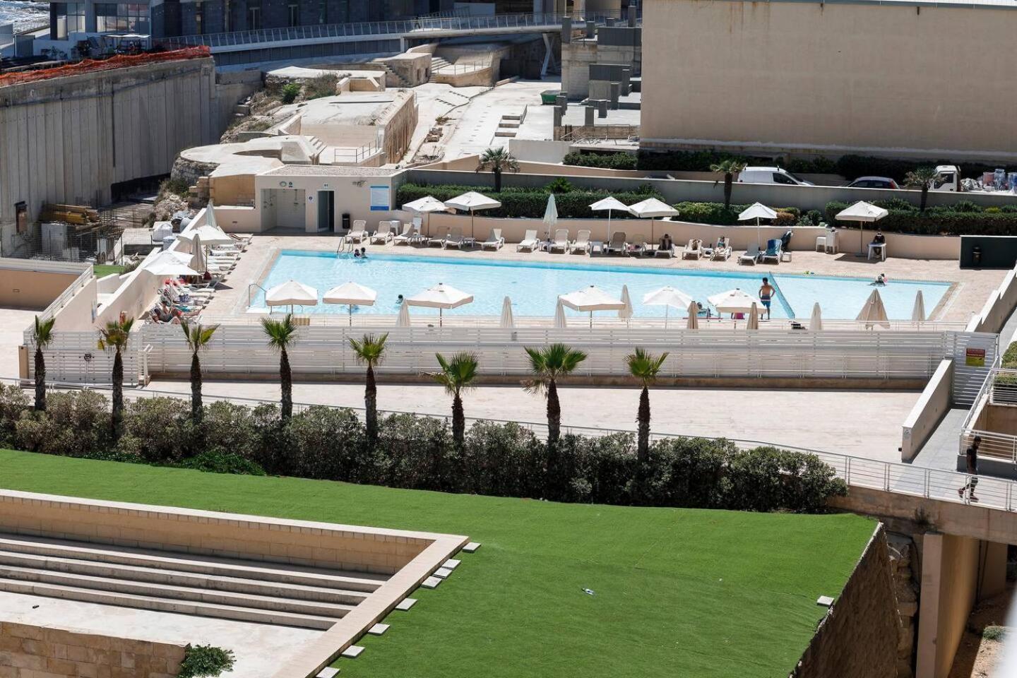 Fort Cambridge Apartments By Homely Sliema Eksteriør billede